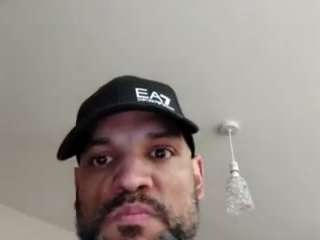 vyper121 webcam model stream image