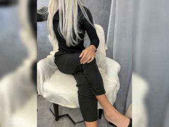 Viki-05 webcam bongacams model stream image