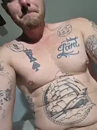 DadDDick925 webcam model stream image