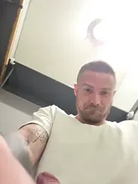 DadDDick925 webcam model stream image