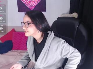 Ashley Alvarex webcam model stream image