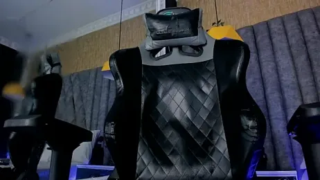 NicolaiKarav webcam model stream image