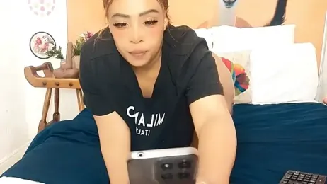 GiantBootyMilf webcam stripchat model stream image