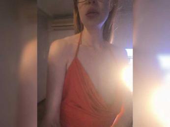 AnnaMaks12 webcam model stream image