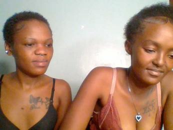 Sweet-loves webcam model stream image