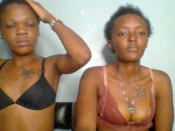 Sweet-loves webcam model stream image