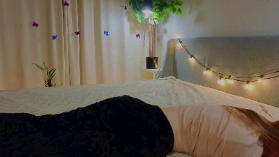 JestineBerns webcam model stream image