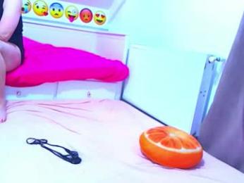 eveandmax webcam model stream image