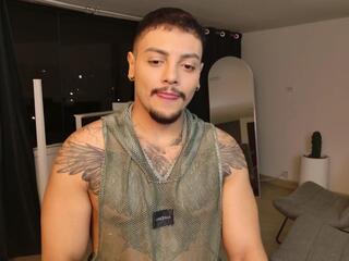 Colton White webcam model stream image