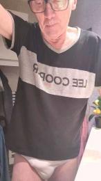 SeniorExhib webcam model stream image