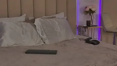 AgathaLevine webcam model stream image