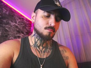 Chris Kochs webcam model stream image