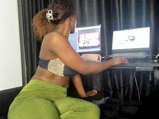 perfect-black-ass webcam camsoda model stream image