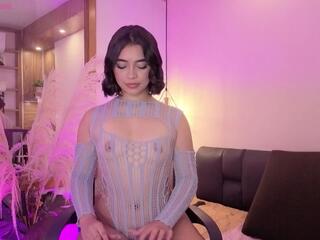 Chloe Monroeee webcam model stream image