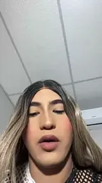 Megan2077 webcam model stream image