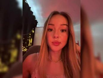 Nestyzz webcam model stream image