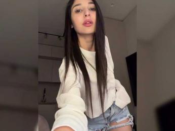 MolliKiana webcam model stream image