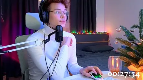 DENIS_HERE webcam model stream image