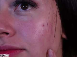 zoe-cruz21 webcam model stream image