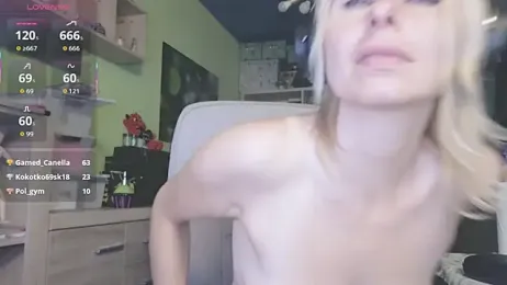 karmija webcam model stream image
