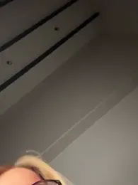 curchez_ webcam model stream image