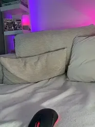 JezzyHill webcam model stream image