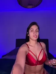 LaPetiteKim webcam model stream image