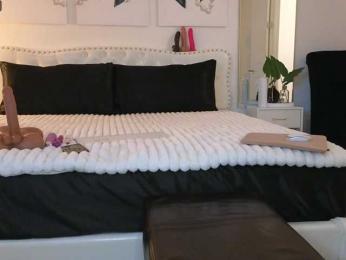 VioletBaby webcam bongacams model stream image