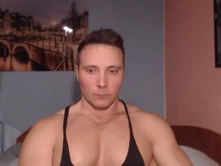 Hunky Muscle webcam flirt4free model stream image