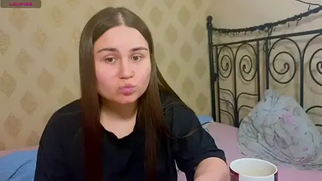 LucyMur webcam model stream image