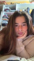 Chloeducq webcam model stream image