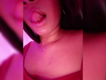 NickyCole webcam model stream image