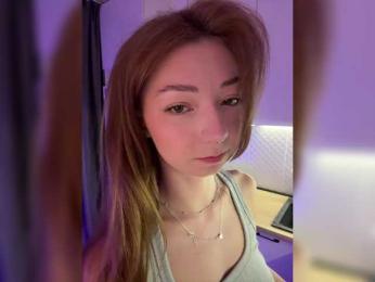 ShyAlya webcam model stream image