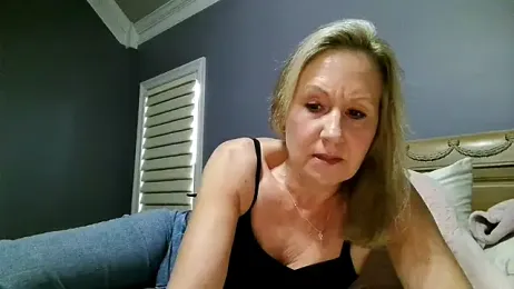 Lisaisluscious webcam stripchat model stream image