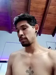 MaxHuston webcam model stream image