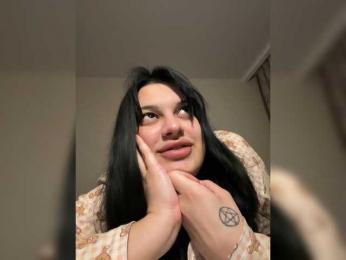 evelineeva webcam bongacams model stream image