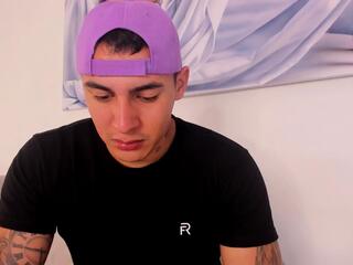 Massimo Contie webcam flirt4free model stream image