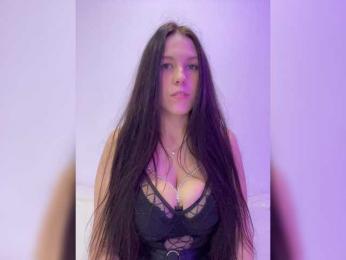 Potifays webcam bongacams model stream image