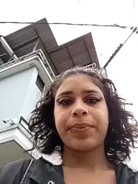 H_hiana webcam model stream image