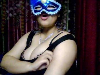 Naughtyladki webcam model stream image