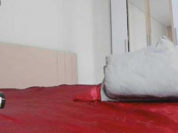 sweetyvikki webcam model stream image