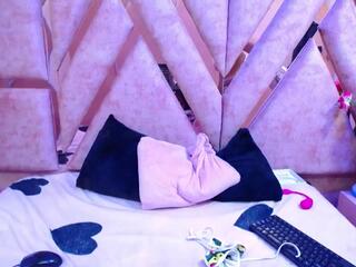 Azul Evans webcam model stream image