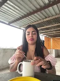 _SARA_69 webcam model stream image