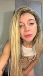 emilychannel webcam model stream image