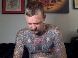 longwalksonthebeach69 webcam model stream image