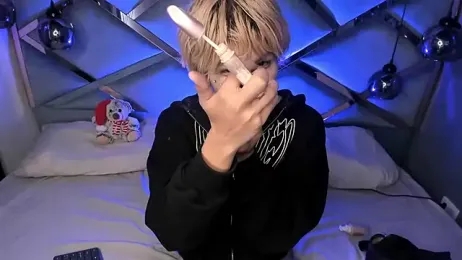 OliIverr22 webcam model stream image