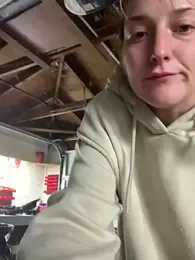 Phattpinktaco webcam model stream image