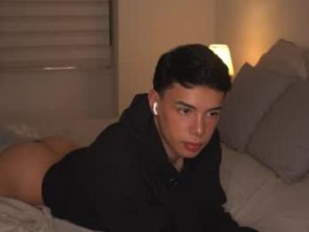 zamuel_18 webcam model stream image