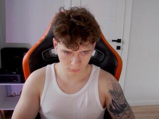 Dany Davis webcam model stream image