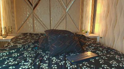 Thebigtwinkk webcam model stream image